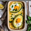 Avocado & egg baked
